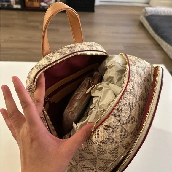 Designer Style Medium Backpack + Matching Wallet Set Tan Brown Geometric Print - Picture 6 of 9